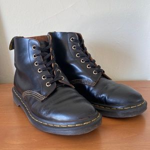 Dr Martens The Original Lace-Up Boot